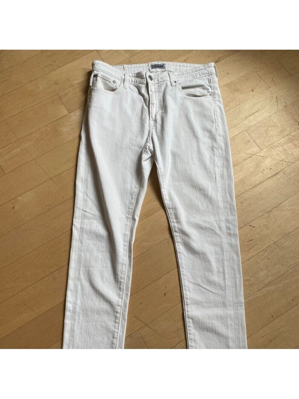 S.M.N. Studio mens "The Hunter" jeans sz 34 white denim standard slim